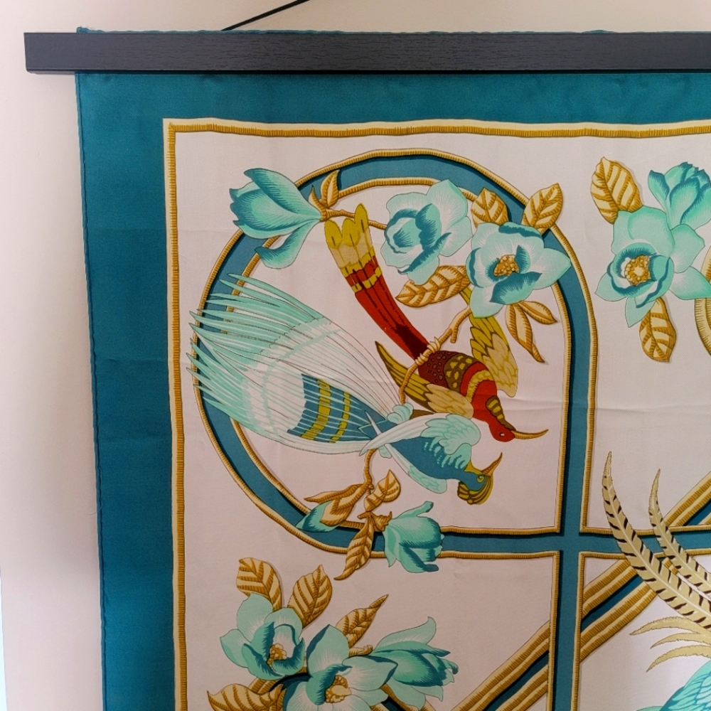 RARE Authentic "Caraíbes" Hermes Silk Scarf birds & floral - Picture 3 of 10